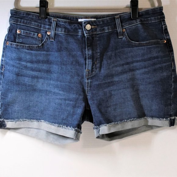 Levi's Pants - Levi's Denizen Women's shorts - mid rise - Sz 14